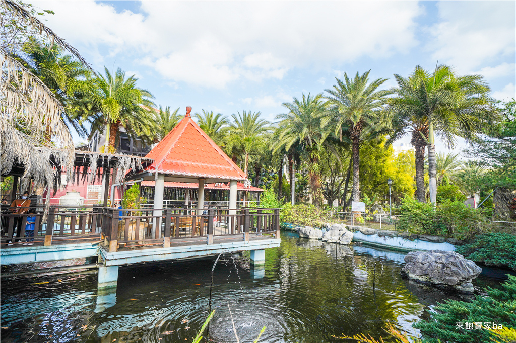 台中潭子【東喜堂花園茶館】超人氣庭園景觀餐廳，餵魚溜小孩的友善親子餐廳！ @來飽寶家ba