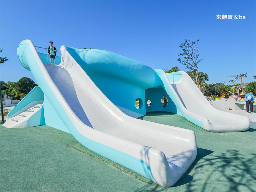 彰化景點【八卦山大佛風景區】不只有大佛跟空中步道，規劃八卦龍、27公尺長滑梯的親子互動遊戲區！ @來飽寶家ba