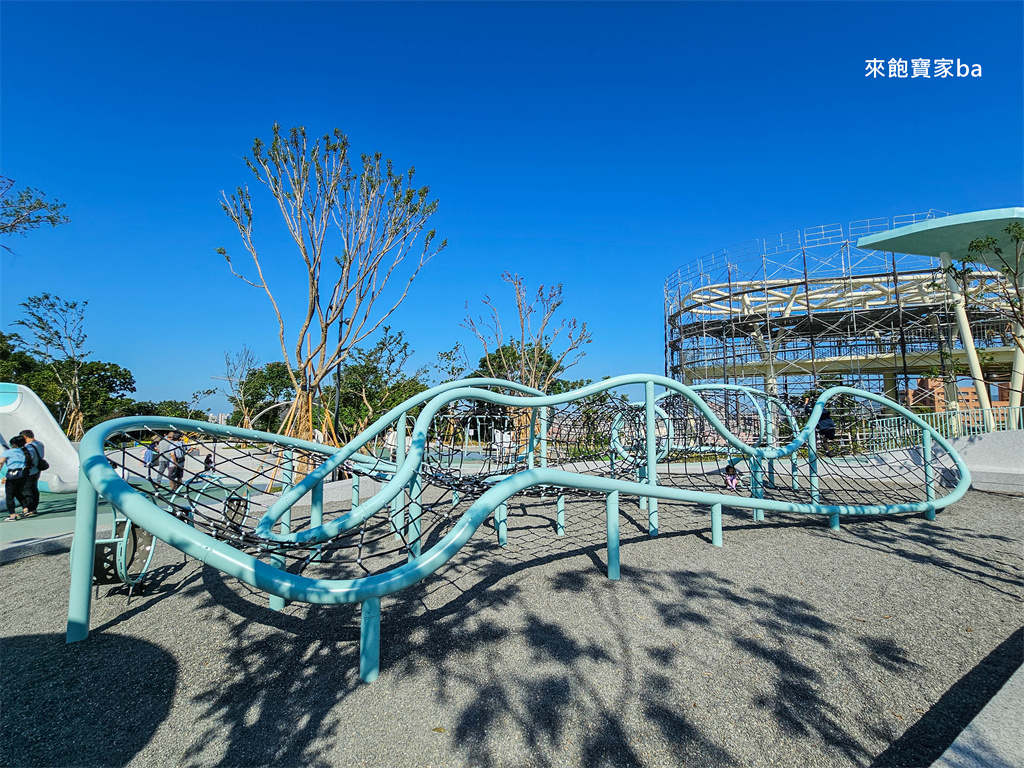 彰化景點【八卦山大佛風景區】不只有大佛跟空中步道，規劃八卦龍、27公尺長滑梯的親子互動遊戲區！ @來飽寶家ba