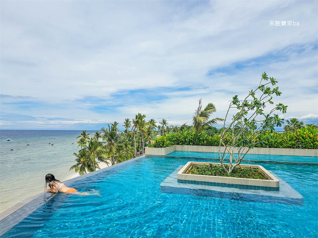 薄荷島飯店推薦【Henann Premier Coast Resort】近Alona Beach，入住享高空泳池、私人沙灘 @來飽寶家ba