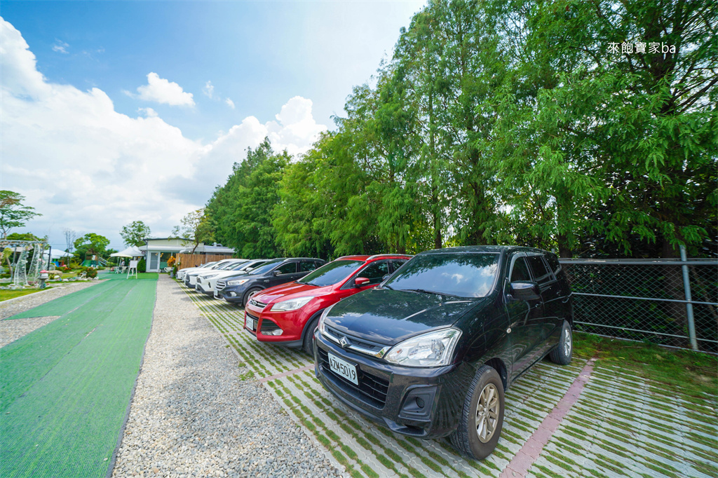 彰化親子餐廳【有樂莊園】田尾景觀餐廳，低消一杯飲料免費搭小火車、滑草 @來飽寶家ba