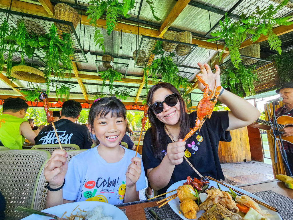 薄荷島景點【羅伯克河漂流竹筏餐廳】Rio Verde Floating Resto 必體驗薄荷島傳統美食吃到飽 @來飽寶家ba