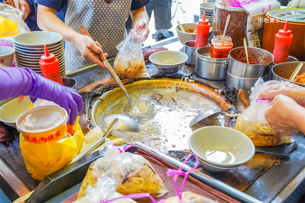 鹿港美食【鹿港肉焿泉】鹿港第一市場必吃，60年古早味肉羹 @來飽寶家ba