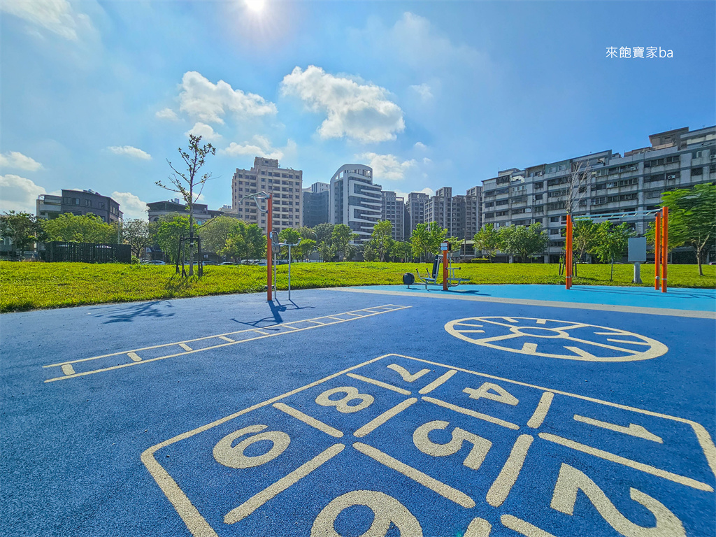 台中親子景點【豬事圓滿公園】山豬主題特色公園，全台首座船槳設施公園 @來飽寶家ba