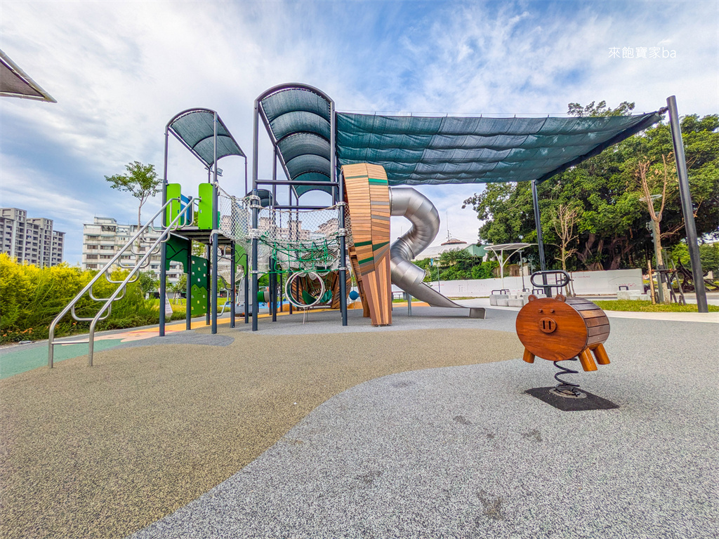 台中親子景點【豬事圓滿公園】山豬主題特色公園，全台首座船槳設施公園 @來飽寶家ba