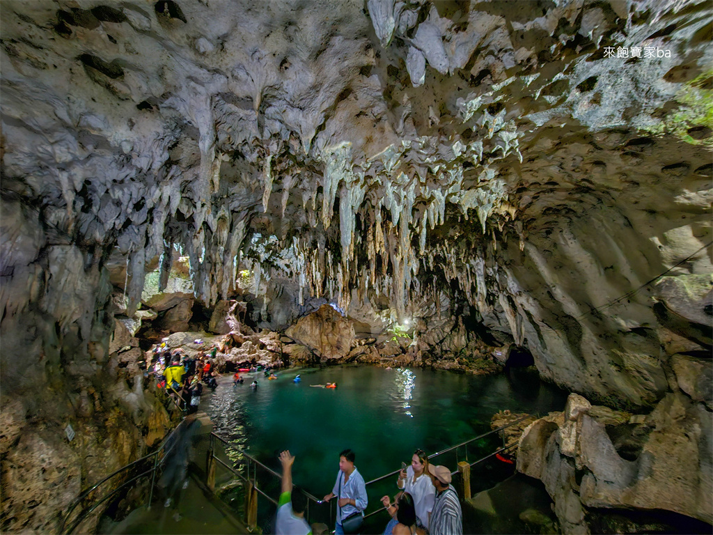 薄荷島景點【Hinagdanan Cave】神秘地下洞，鐘乳石地下湖游泳 @來飽寶家ba