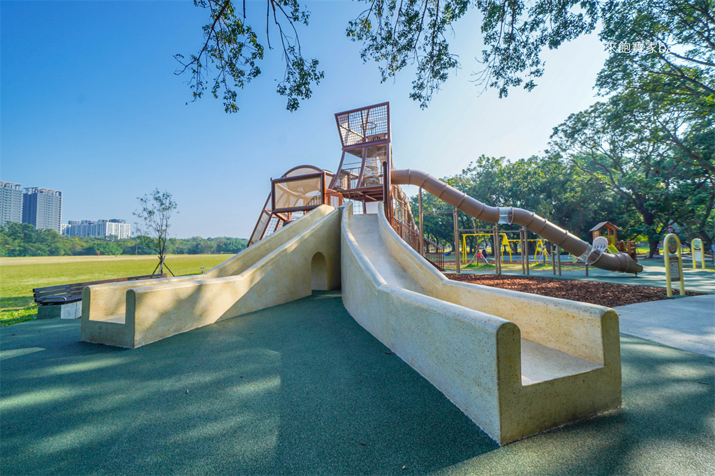 高雄親子景點｜95公頃【楠梓都會公園】最新鳥主題遊戲場~同場加映 爸媽解放雙手，出遊橫著走！一台多用「日韓人気可擴充購物車」 @來飽寶家ba