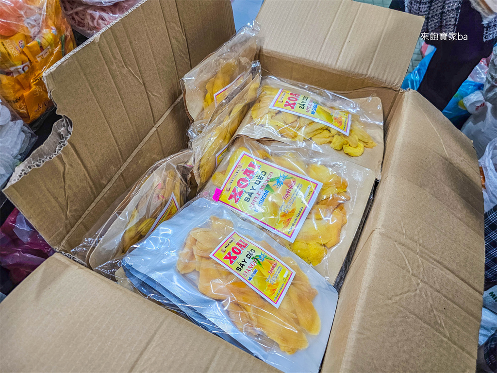 峴港景點推薦【Han Market】漢市場峴港換匯／韓市場採購伴手禮芒果乾腰果@來飽寶家ba