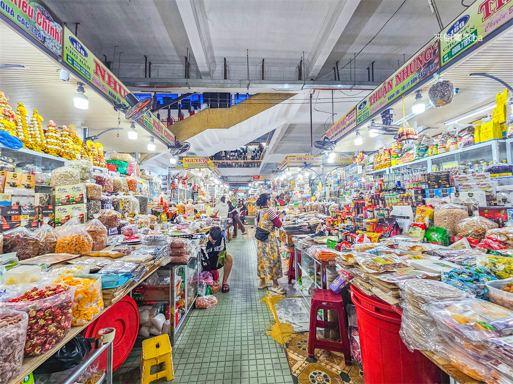 峴港景點推薦【Han Market】漢市場峴港換匯／韓市場採購伴手禮芒果乾腰果 @來飽寶家ba