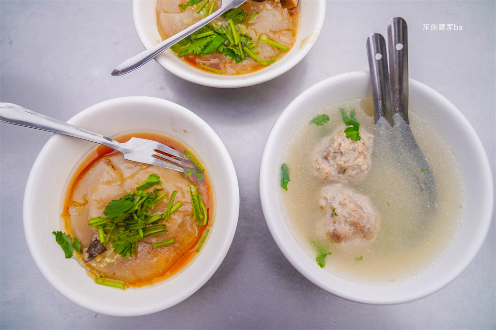 鹿港美食【肉圓林】鹿港第一市場祖傳三代人氣小吃，只賣肉圓跟丸仔湯！ @來飽寶家ba