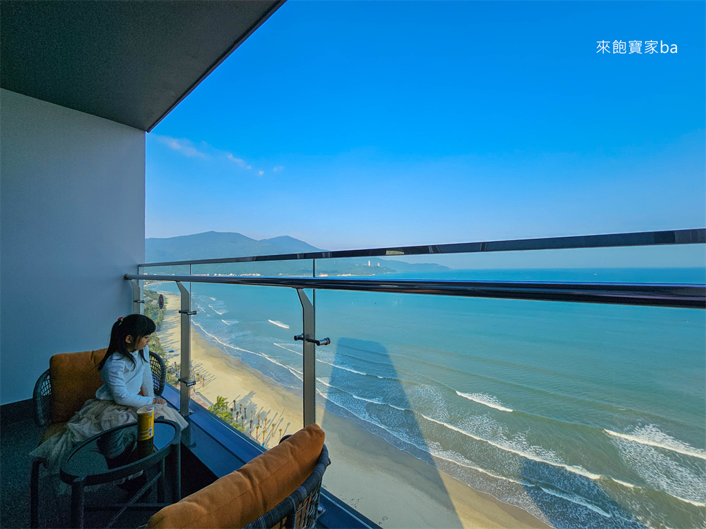 【峴港住宿推薦】Le Sands Oceanfront Danang Hotel｜峴港沙灘海濱飯店對面就是美溪海灘、頂樓附設絕美無邊際泳池 @來飽寶家ba