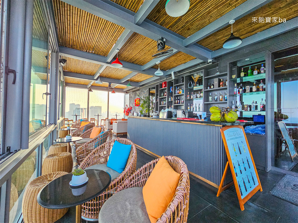 【峴港住宿推薦】Le Sands Oceanfront Danang Hotel｜峴港沙灘海濱飯店對面就是美溪海灘、頂樓附設絕美無邊際泳池 @來飽寶家ba