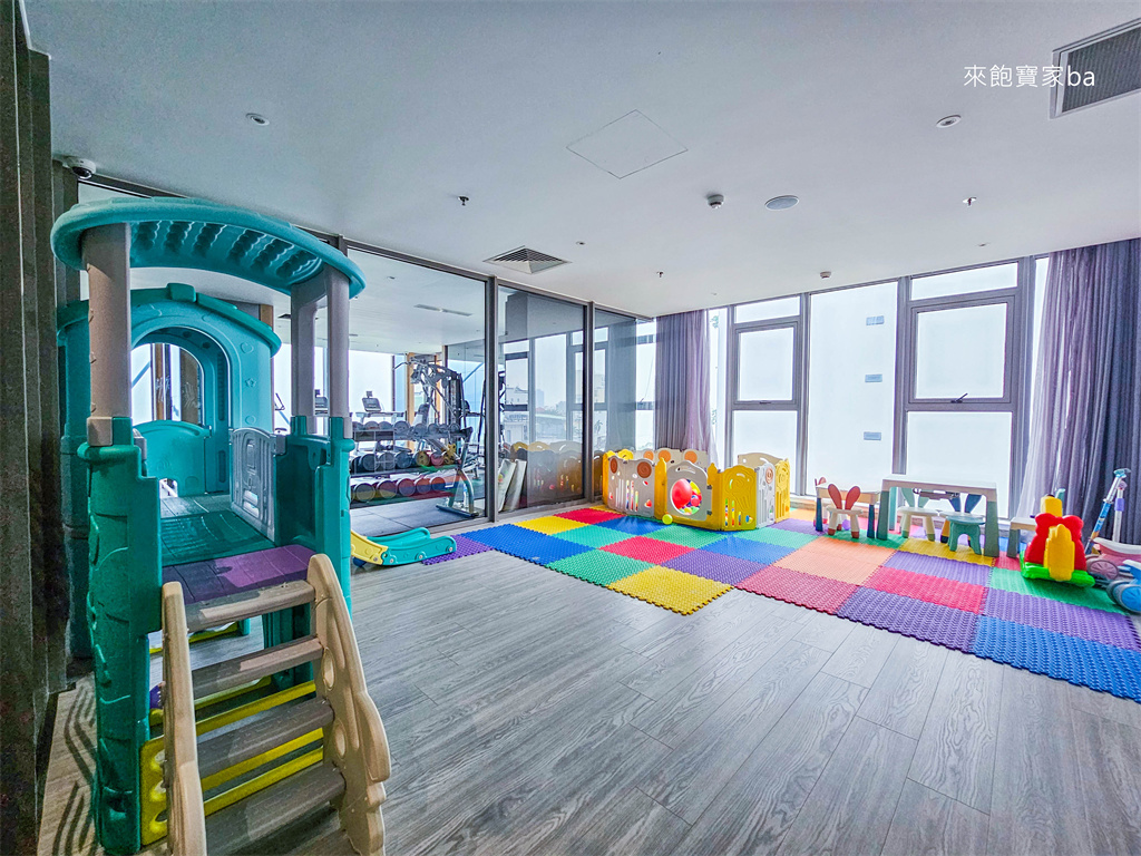 【峴港住宿推薦】Le Sands Oceanfront Danang Hotel｜峴港沙灘海濱飯店對面就是美溪海灘、頂樓附設絕美無邊際泳池 @來飽寶家ba