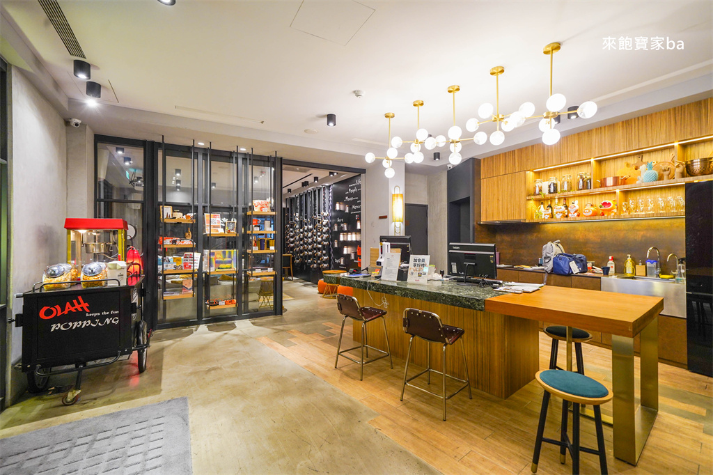 花蓮住宿推薦【花蓮悅樂旅店】平價設計旅店，泡麵宵夜吃到飽 @來飽寶家ba