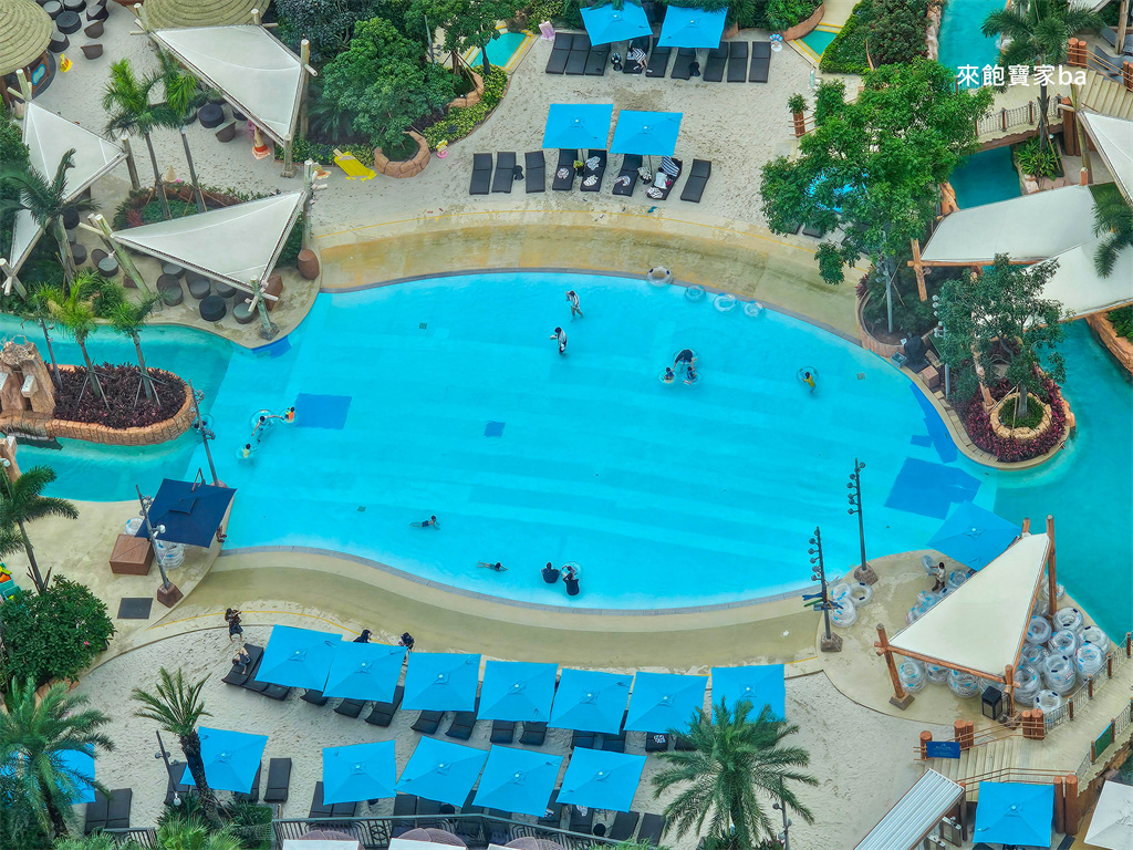 澳門親子景點【新濠影匯水上樂園】澳門最大水上樂園，室內室外水樂園一票玩到底！ @來飽寶家ba