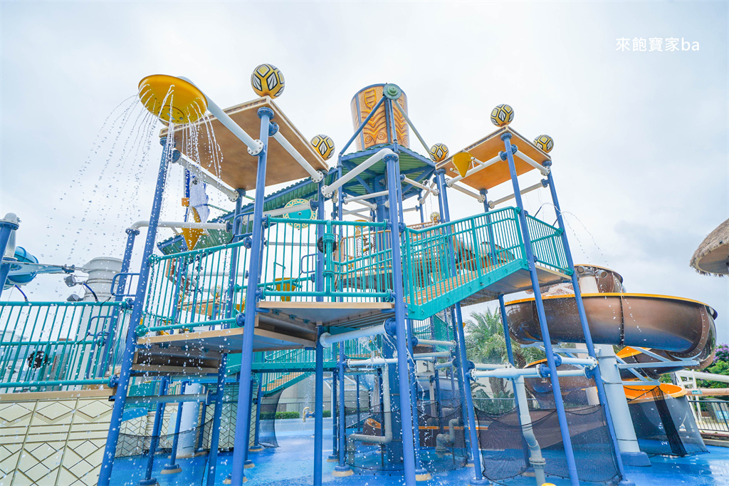 澳門親子景點【新濠影匯水上樂園】澳門最大水上樂園，室內室外水樂園一票玩到底！ @來飽寶家ba