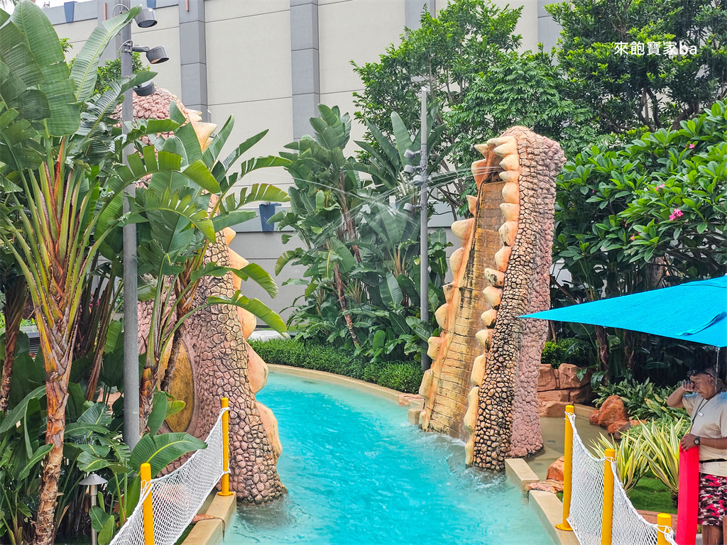 澳門親子景點【新濠影匯水上樂園】澳門最大水上樂園，室內室外水樂園一票玩到底！ @來飽寶家ba