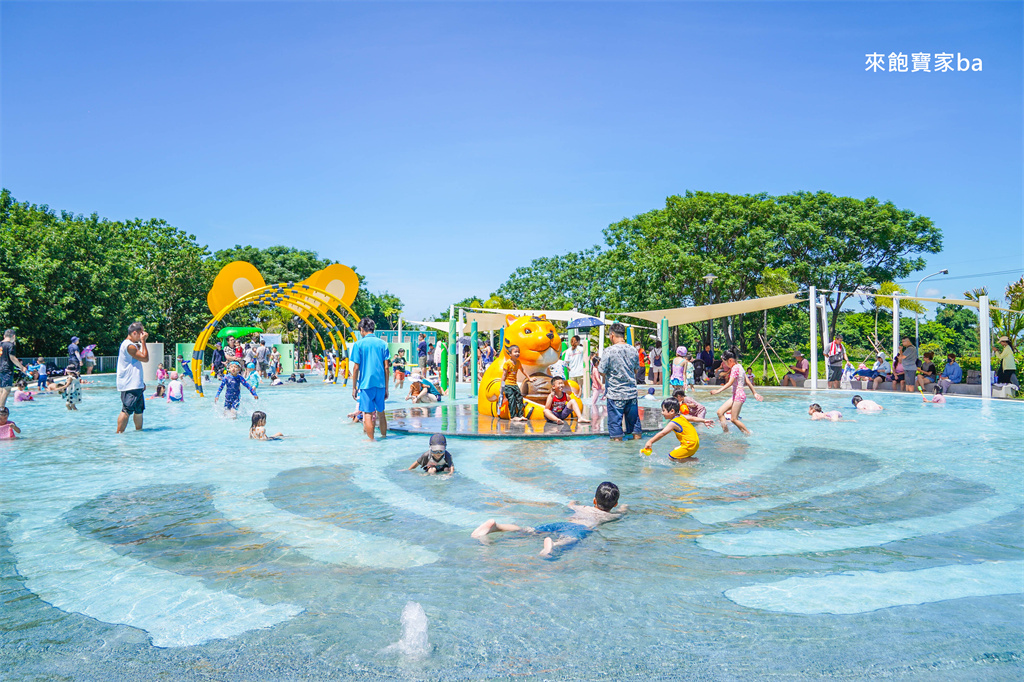 雲林戲水景點【虎尾632高地公園】水陸親子公園~632叢林水樂園、10米高虎爺遊戲場、滑步車場地 @來飽寶家ba