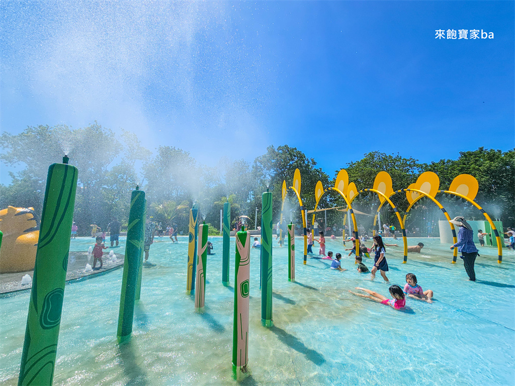 雲林戲水景點【虎尾632高地公園】水陸親子公園~632叢林水樂園、10米高虎爺遊戲場、滑步車場地 @來飽寶家ba