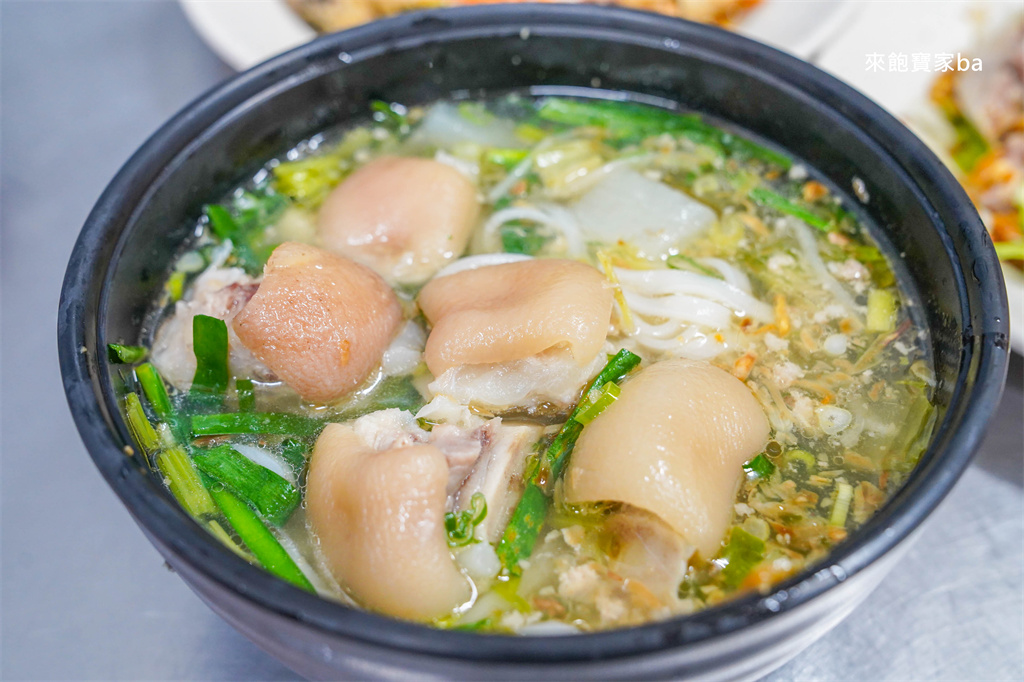 埔里美食【愛娣越南美食】不起眼的街邊越南小吃，Google4.4顆星高評價 @來飽寶家ba