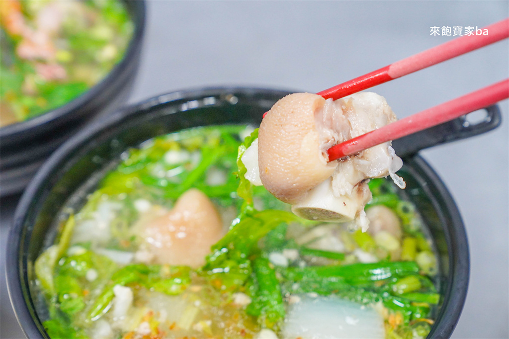 埔里美食【愛娣越南美食】不起眼的街邊越南小吃，Google4.4顆星高評價 @來飽寶家ba