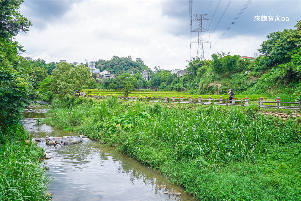 桃園玩水景點【大平紅橋】龍潭野溪戲水景點，曾獲選為台灣歷史建築百景 @來飽寶家ba