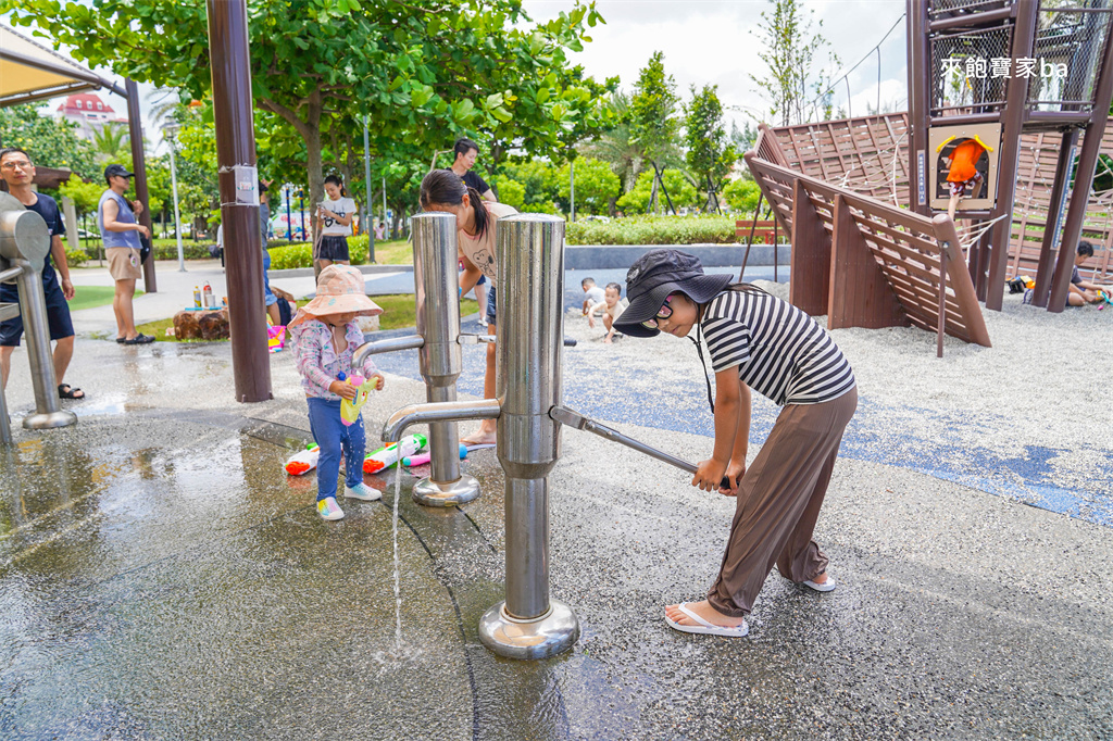 台中梧棲【梧棲漁寮公園】台中海線航海主題親水公園（設施、戲水開放時間） @來飽寶家ba