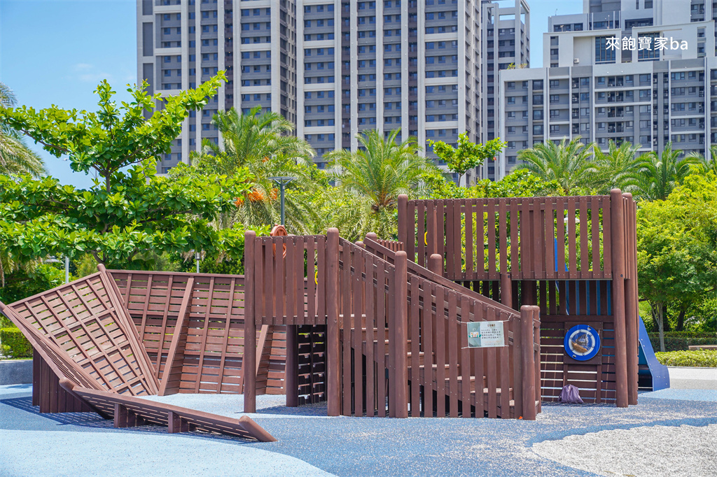 台中梧棲【梧棲漁寮公園】台中海線航海主題親水公園（設施、戲水開放時間） @來飽寶家ba