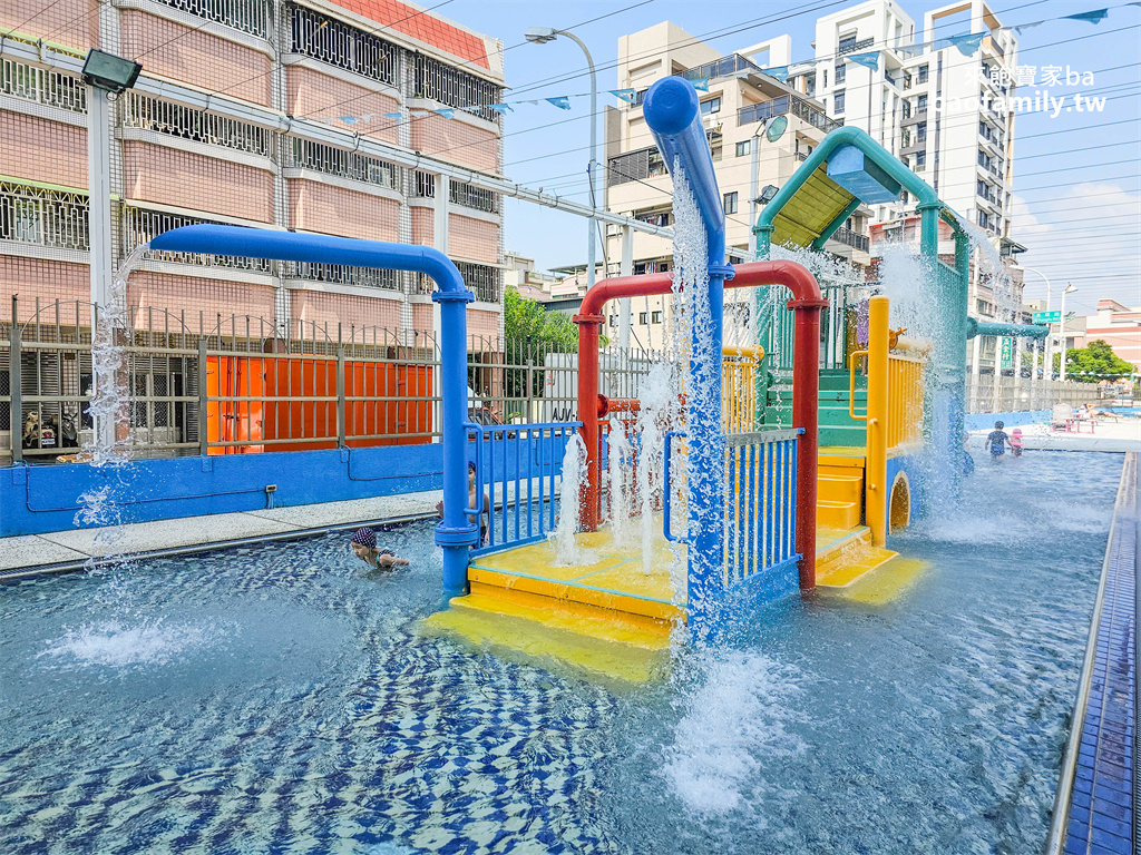 台中游泳池【寶闊健康活水休閒館】戶外滑水道、兒童戲水池、室內SPA池、蒸氣烤箱（設施開放時間、優惠票劵） @來飽寶家ba