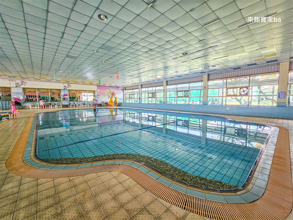 台中游泳池【沈老師游泳池】潭子360度滑水道、兒童戲水池、SPA（設施開放時間、優惠票劵） @來飽寶家ba