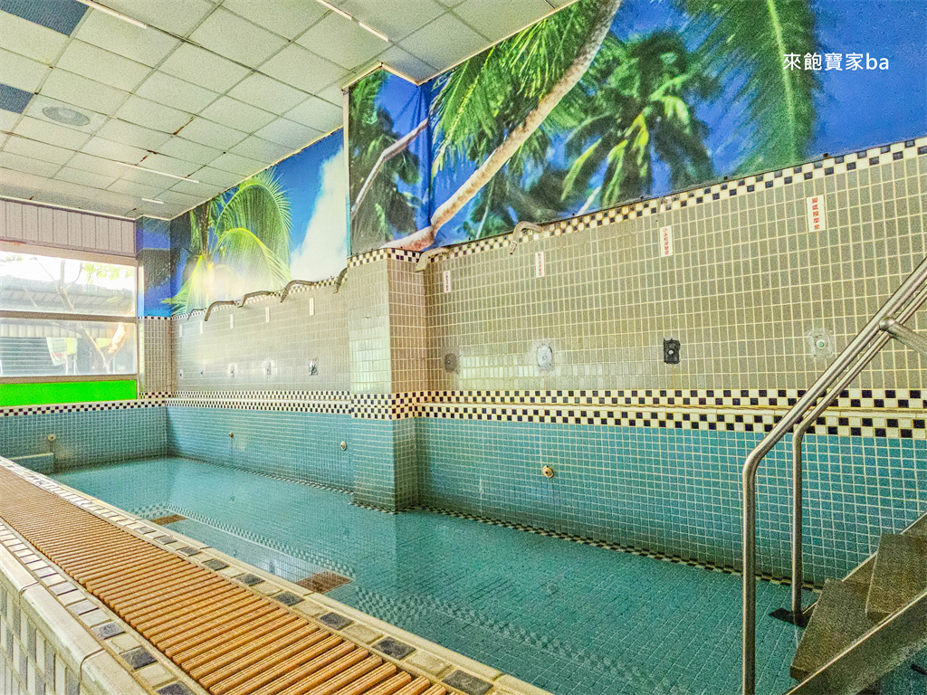 台中游泳池【沈老師游泳池】潭子360度滑水道、兒童戲水池、SPA（設施開放時間、優惠票劵） @來飽寶家ba