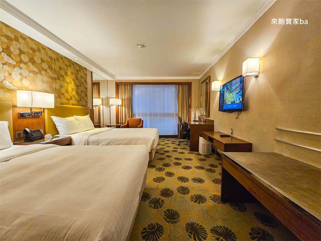 香港尖沙咀住宿推薦【香港金域假日酒店】Holiday Inn Golden Mile 離尖沙咀地鐵只要一分鐘 @來飽寶家ba