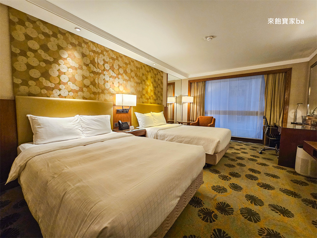 香港尖沙咀住宿推薦【香港金域假日酒店】Holiday Inn Golden Mile 離尖沙咀地鐵只要一分鐘 @來飽寶家ba