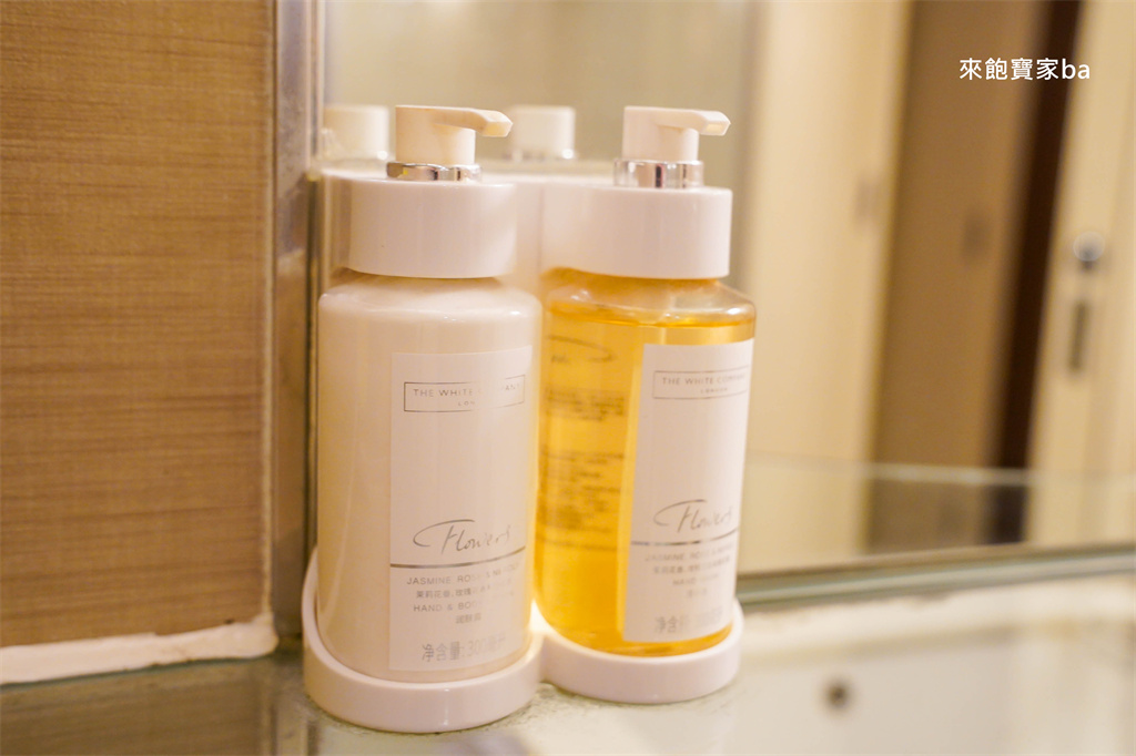香港尖沙咀住宿推薦【香港金域假日酒店】Holiday Inn Golden Mile 離尖沙咀地鐵只要一分鐘 @來飽寶家ba