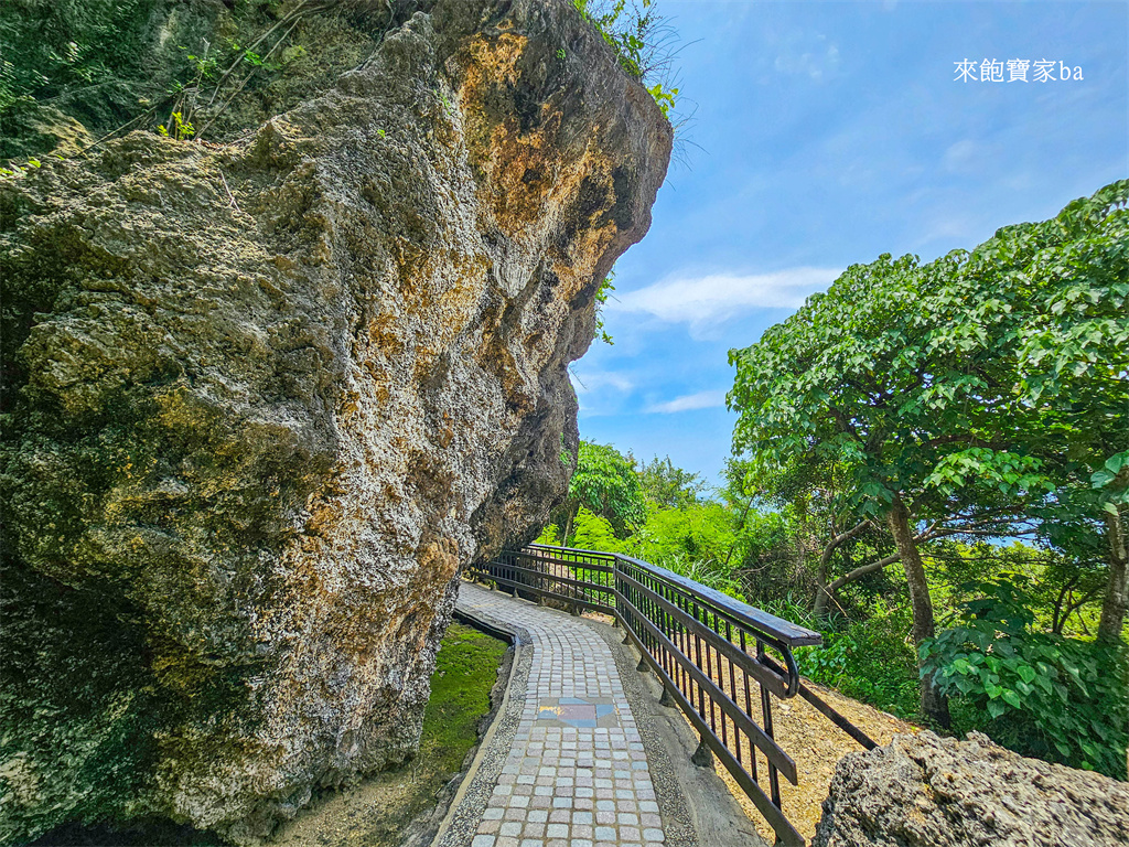 小琉球景點【美人洞】天然海蝕奇景、環狀步道漫步小琉球十三景（門票、評價） @來飽寶家ba