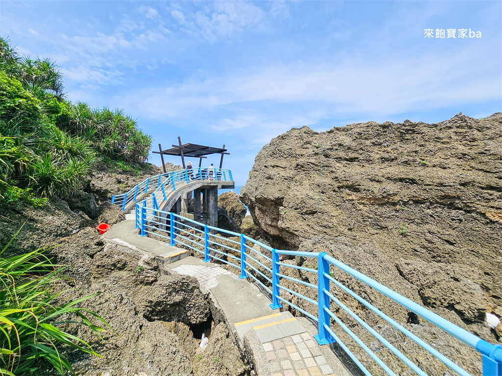 小琉球景點【烏鬼洞】洞穴蜿蜒曲折，沿途可見壯麗海景（門票、傳說由來、評價） @來飽寶家ba
