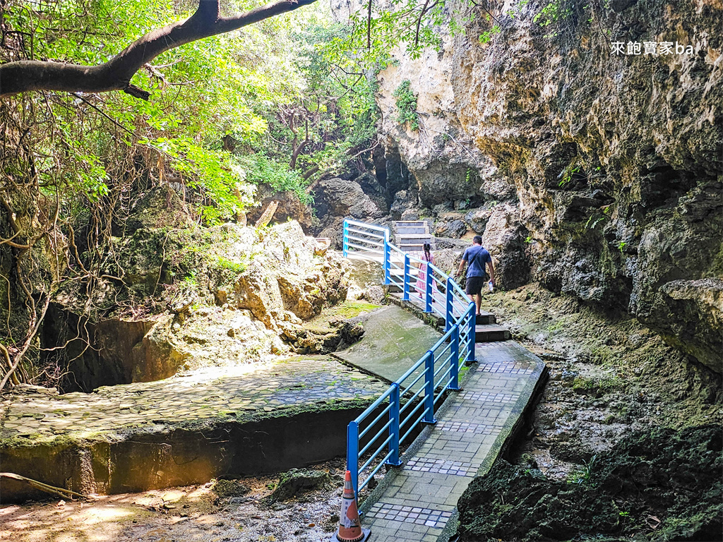 小琉球景點【烏鬼洞】洞穴蜿蜒曲折，沿途可見壯麗海景（門票、傳說由來、評價） @來飽寶家ba