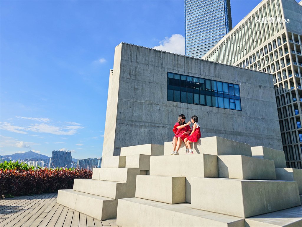 香港西九文化區必訪【M+博物館】藝術×維港景色一次滿足!門票、交通、空間攻略 @來飽寶家ba 香港西九文化區必訪【M+博物館】藝術×維港景色一次滿足!門票、交通、空間攻略 @來飽寶家ba
