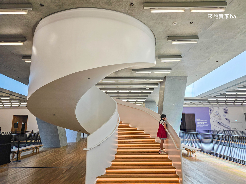 香港西九文化區必訪【M+博物館】藝術×維港景色一次滿足!門票、交通、空間攻略 @來飽寶家ba 香港西九文化區必訪【M+博物館】藝術×維港景色一次滿足!門票、交通、空間攻略 @來飽寶家ba