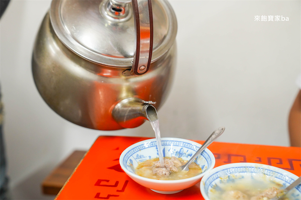 水里美食【董家肉圓】在地70年人氣老店,董家三兄弟肉圓配免費大骨湯 @來飽寶家ba 水里美食【董家肉圓】在地70年人氣老店,董家三兄弟肉圓配免費大骨湯 @來飽寶家ba