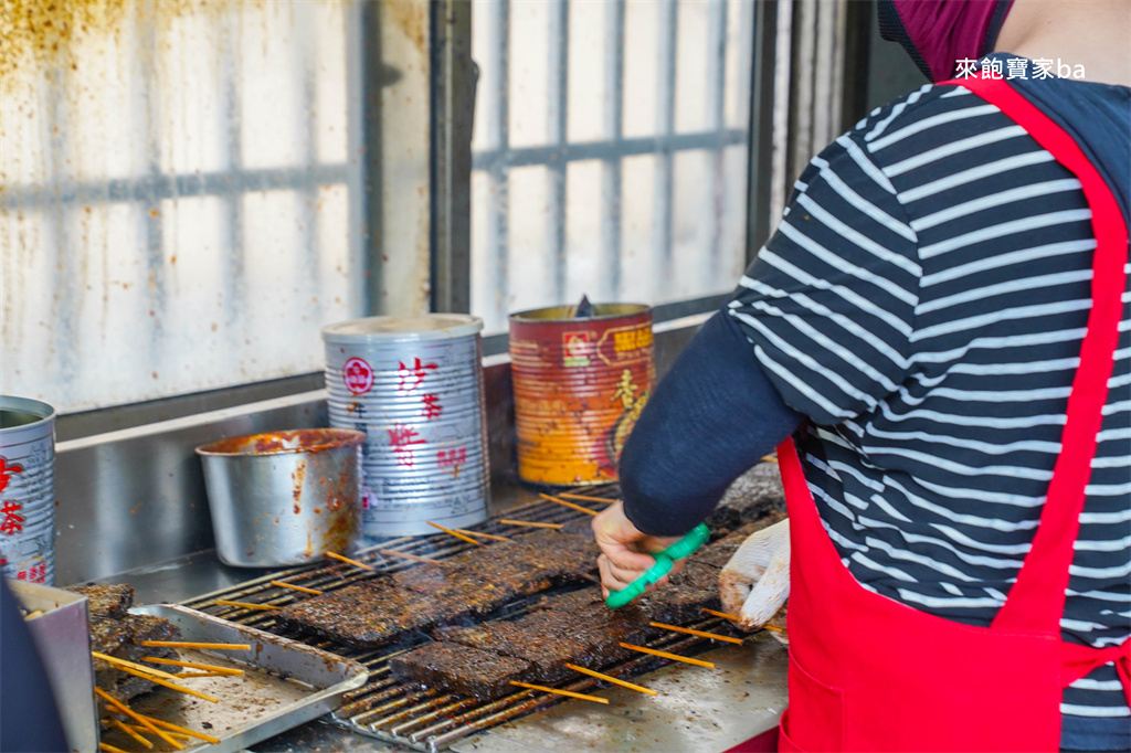 台中清水美食【寶賢烤肉】不起眼小店卻有超狂人氣，必點寶賢鴨米血 @來飽寶家ba