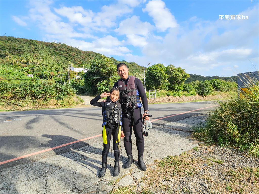 不會游泳也能浮潛嗎？墾丁萬里桐【心海潛水中心】讓小朋友、怕水族也能輕鬆擁抱大海！ @來飽寶家ba