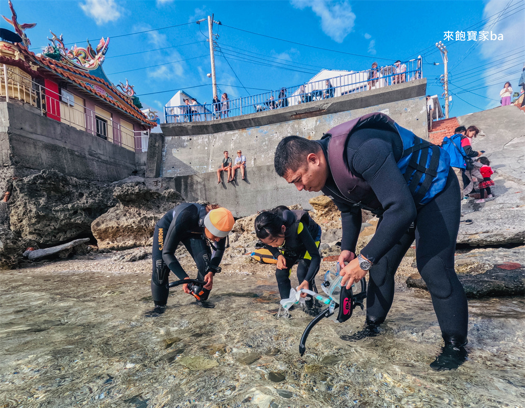不會游泳也能浮潛嗎？墾丁萬里桐【心海潛水中心】讓小朋友、怕水族也能輕鬆擁抱大海！ @來飽寶家ba