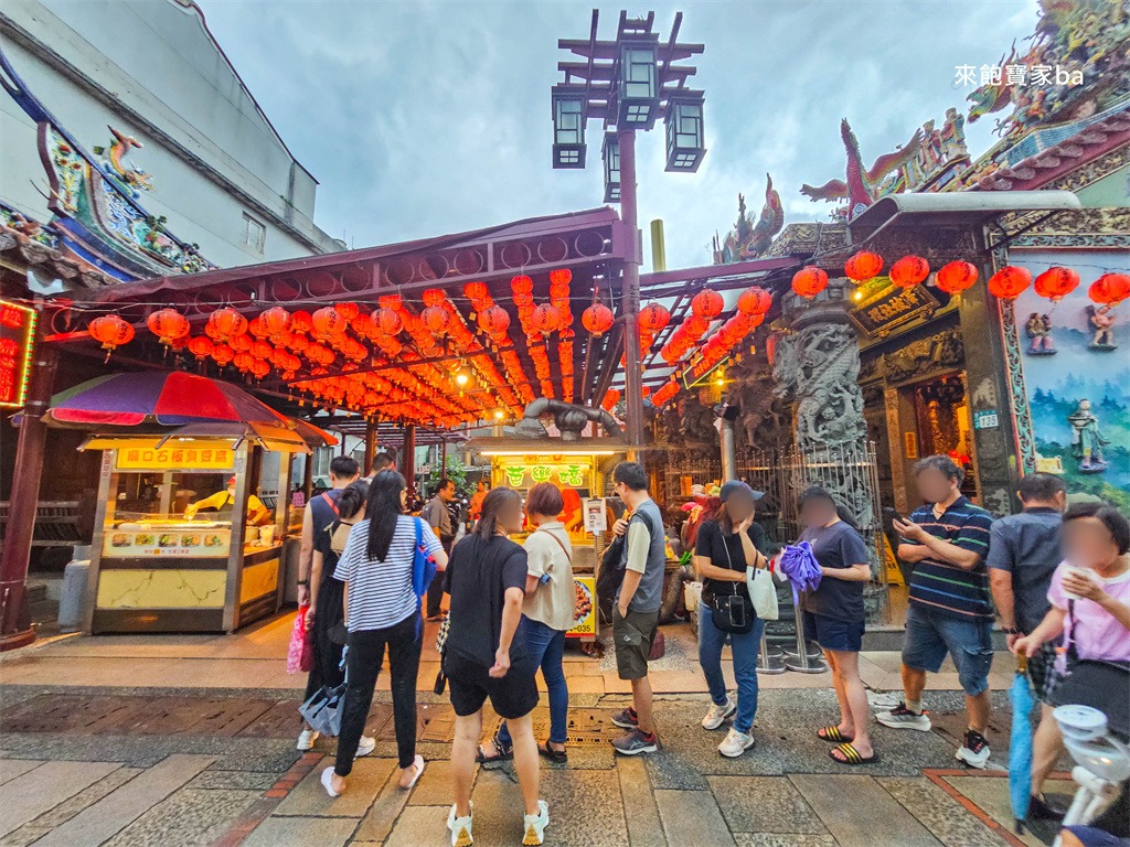 深坑老街美食【芭樂嬌七里香】深坑老街不只有臭豆腐！廟口排隊美食，號稱全台最強雞屁股專賣店 @來飽寶家ba