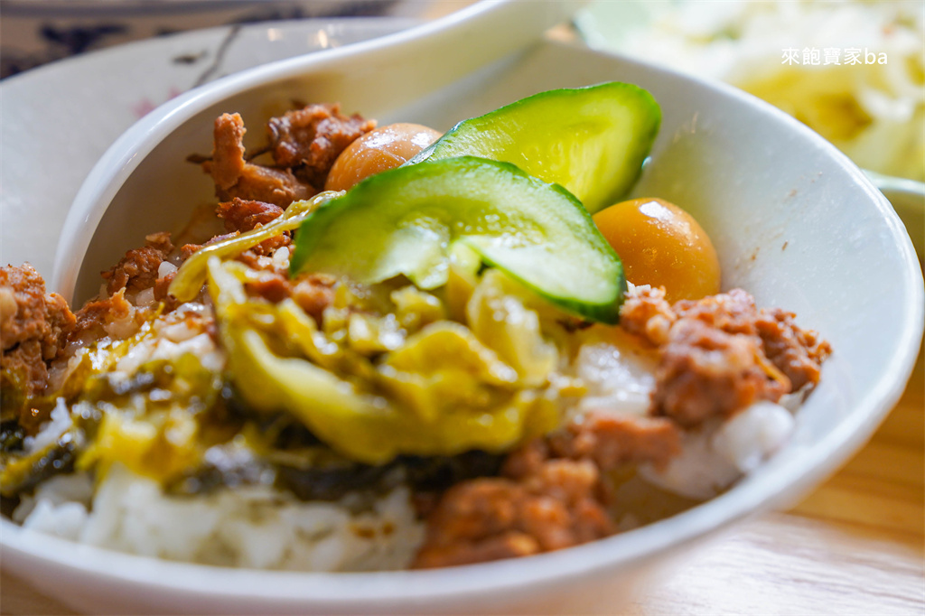 南投竹山美食【丸二米粉】日式老屋必吃高CP值海鮮小卷米粉 @來飽寶家ba