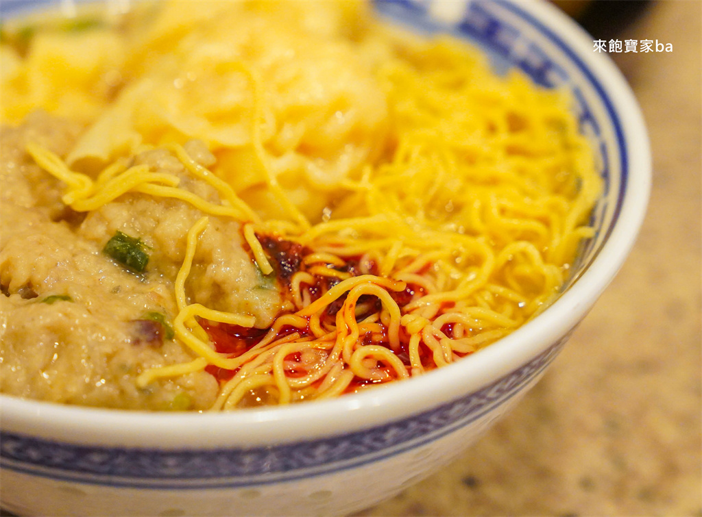 香港中環美食【沾仔記】連續多年榮獲必比登推介，必點巨無霸雲吞麵（菜單、評價） @來飽寶家ba
