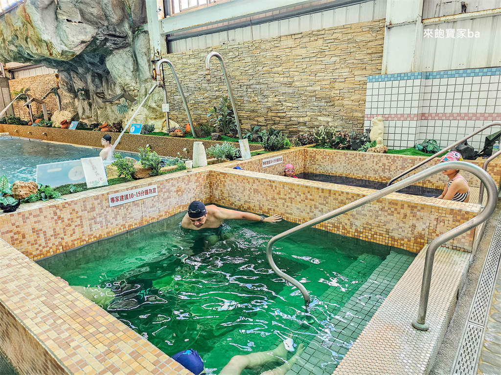 彰化員林游泳池【海洋森林游泳氧身館】全室內戲水空間~兒童戲水池、SPA按摩池評價與票價 @來飽寶家ba