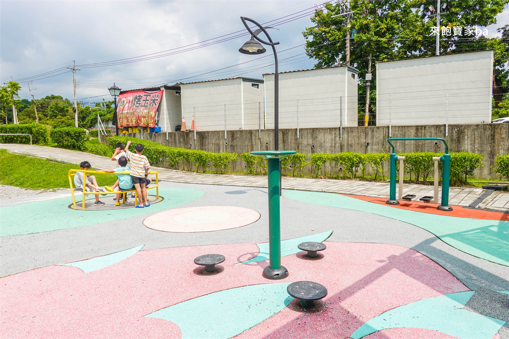 嘉義免費玩水景點【竹崎親水公園】2026年兒童戲水區開放時間,大鯨魚攀爬組合遊具 @來飽寶家ba 嘉義免費玩水景點【竹崎親水公園】2026年兒童戲水區開放時間,大鯨魚攀爬組合遊具 @來飽寶家ba
