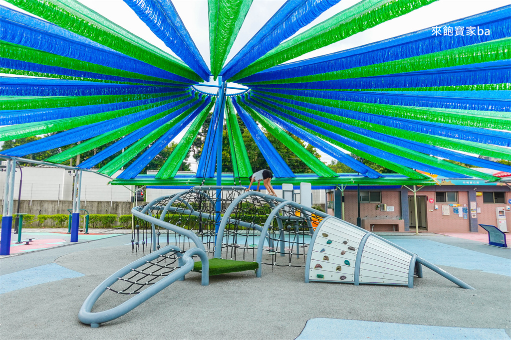 嘉義免費玩水景點【竹崎親水公園】2026年兒童戲水區開放時間,大鯨魚攀爬組合遊具 @來飽寶家ba 嘉義免費玩水景點【竹崎親水公園】2026年兒童戲水區開放時間,大鯨魚攀爬組合遊具 @來飽寶家ba