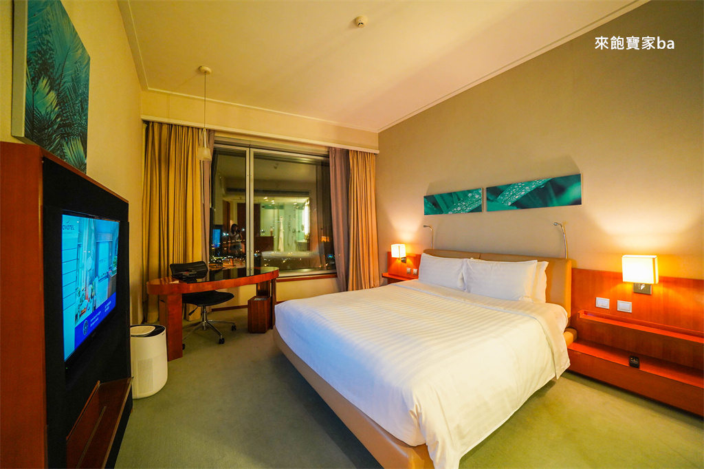 香港東涌住宿【香港諾富特東薈城酒店】連通東薈城名店倉，近機場、香港迪士尼、昂坪360纜車 @來飽寶家ba